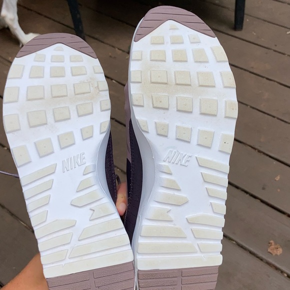 Purple Nike Tennis/Running Shoes - Picture 3 of 5